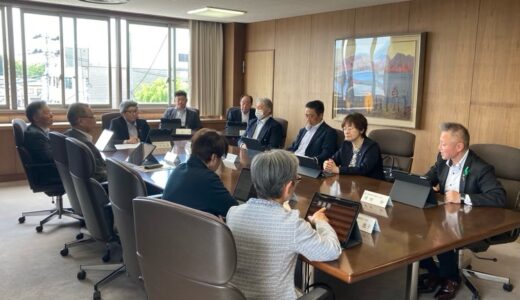 議員定数等検討委員会の参加